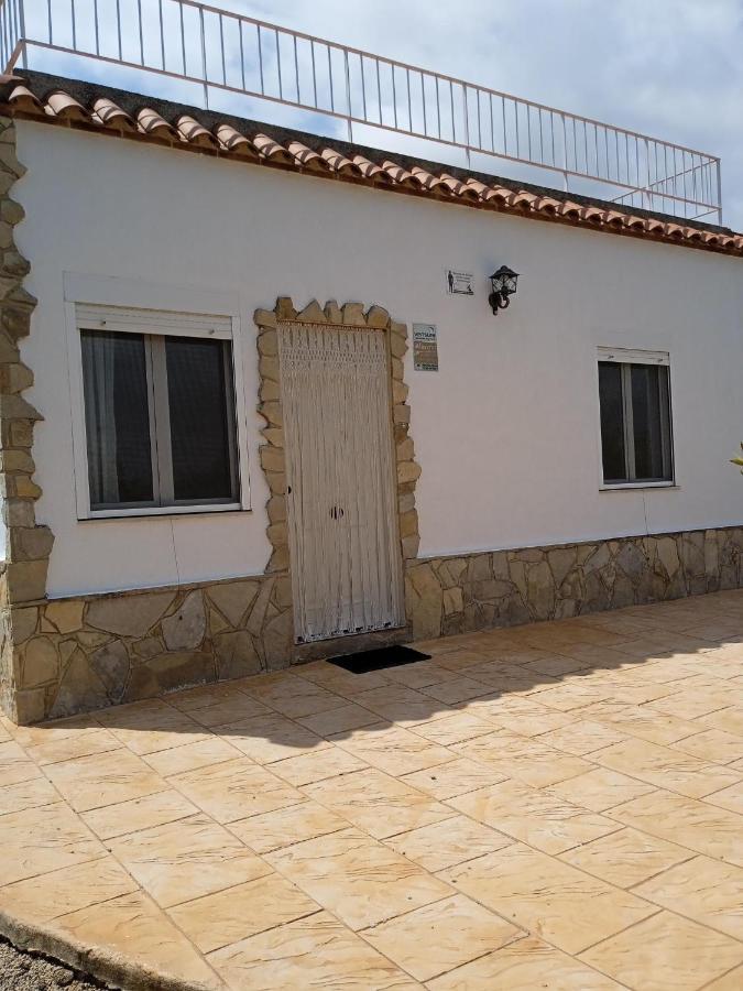 Finca El Gaudi, Casita Catharina L'Ampolla Luaran gambar